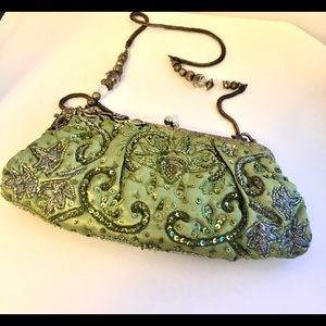 Noly Fuentes SL vintage clutch